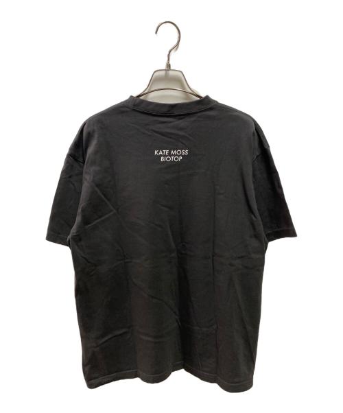 KATE MOSS（ケイト モス）KATE MOSS (ケイト モス) BIOTOP (ビオトープ) 25SS Photo T-shirts ブラック サイズ:Ｌの古着・服飾アイテム