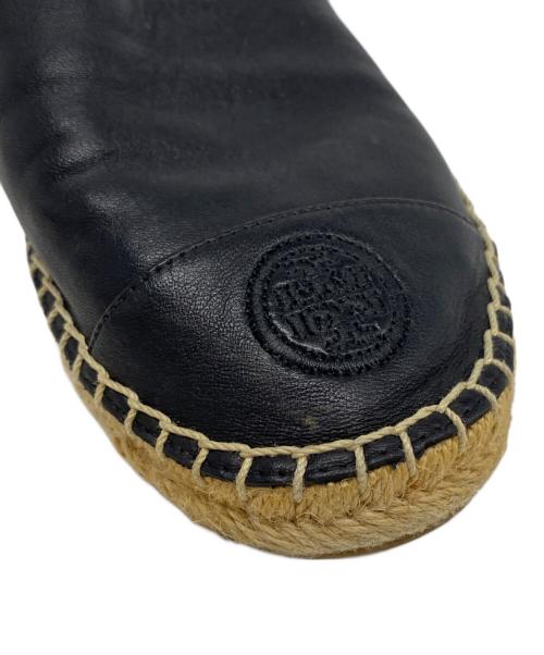 TORY BURCH（トリーバーチ）TORY BURCH (トリーバーチ) サンダル ブラック サイズ:24cmの古着・服飾アイテム