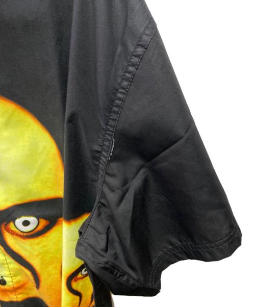 PLEASURES（プレジャーズ）PLEASURES (プレジャーズ) Marilyn Manson (マリリンマンソン) プリントシャツ ブラック サイズ:Ｍの古着・服飾アイテム