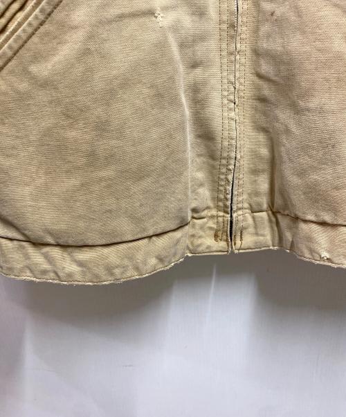 CarHartt（カーハート）CarHartt (カーハート) デトロイトジャケット ベージュ サイズ:サイズ詳細参照の古着・服飾アイテム