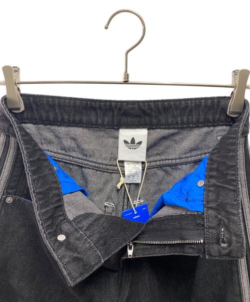 adidas（アディダス）adidas (アディダス) ファイヤーバード アディカラー デニム パンツ ブラック サイズ:28の古着・服飾アイテム