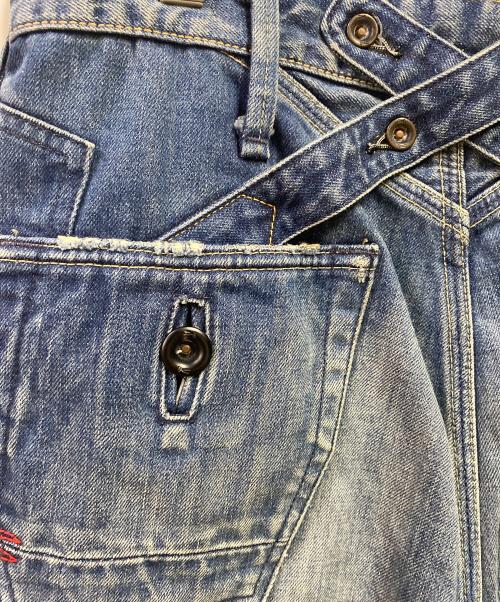 Denham（デンハム）Denham (デンハム) CROSSBACK CARROT FIT インディゴ サイズ: W28×L32の古着・服飾アイテム