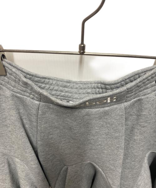 REEBOK（リーボック）REEBOK (リーボック) COCODEAL (ココディール) 裏毛サーキュラーミニスカート グレー サイズ:1 未使用品の古着・服飾アイテム