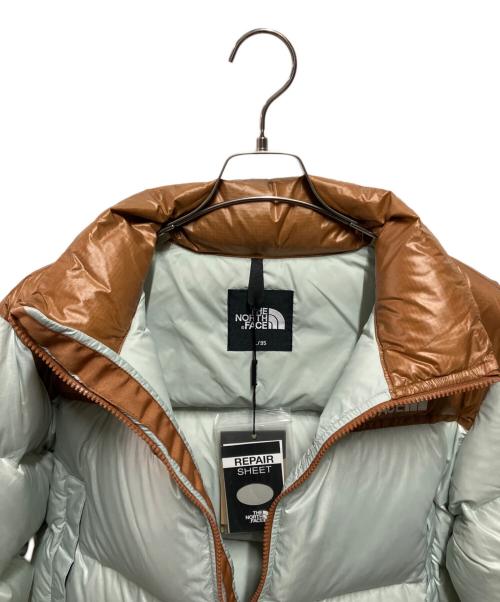 THE NORTH FACE（ザ ノース フェイス）THE NORTH FACE (ザ ノース フェイス) W'S NUPTSE SHORT JACKET ブルー×ブラウン サイズ:Ｌ 未使用品の古着・服飾アイテム