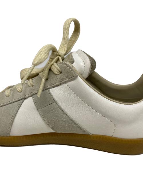 Maison Margiela（メゾンマルジェラ）Maison Margiela (メゾンマルジェラ) レプリカジャーマントレーナー ホワイト サイズ:41の古着・服飾アイテム