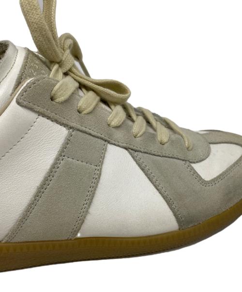 Maison Margiela（メゾンマルジェラ）Maison Margiela (メゾンマルジェラ) レプリカジャーマントレーナー ホワイト サイズ:41の古着・服飾アイテム