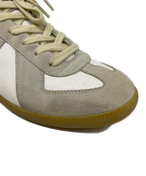 Maison Margiela（メゾンマルジェラ）Maison Margiela (メゾンマルジェラ) レプリカジャーマントレーナー ホワイト サイズ:41の古着・服飾アイテム