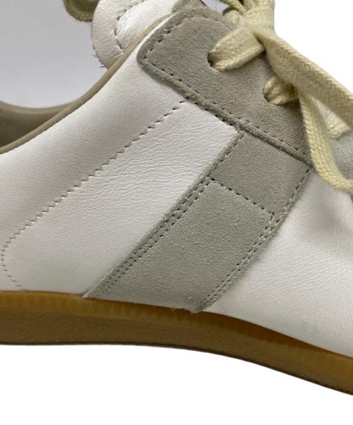 Maison Margiela（メゾンマルジェラ）Maison Margiela (メゾンマルジェラ) レプリカジャーマントレーナー ホワイト サイズ:41の古着・服飾アイテム