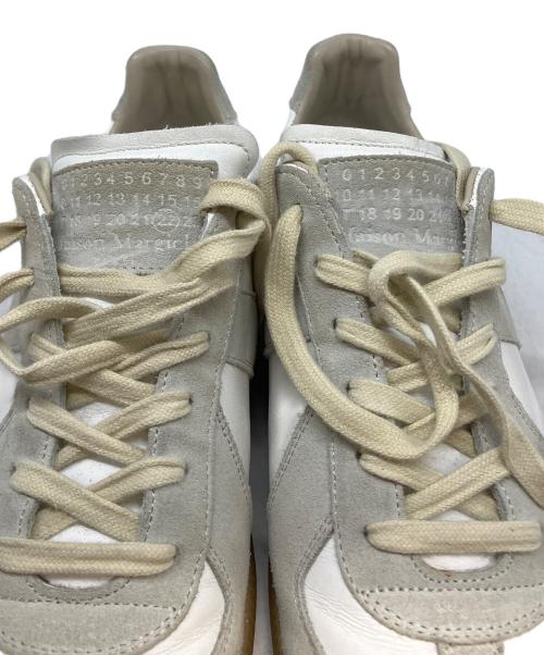 Maison Margiela（メゾンマルジェラ）Maison Margiela (メゾンマルジェラ) レプリカジャーマントレーナー ホワイト サイズ:41の古着・服飾アイテム