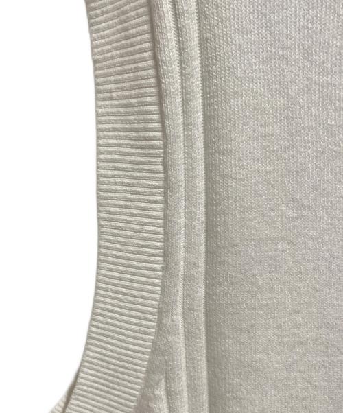 LACOSTE（ラコステ）LACOSTE (ラコステ) BEAMS (ビームス) 別注チルデン ニット ベスト ホワイト サイズ:M 未使用品の古着・服飾アイテム
