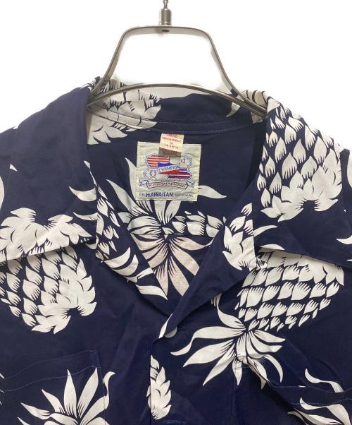 KAHANAMOKU（カハナモク）KAHANAMOKU (カハナモク) アロハシャツ  DUKE'S PINEAPPLE ネイビー サイズ:Sの古着・服飾アイテム