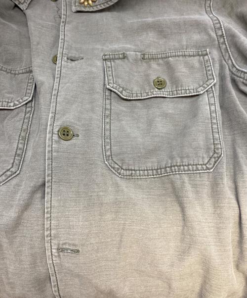 REMI RELIEF（レミレリーフ）REMI RELIEF (レミレリーフ) MILITARY SHIRT(⼩花スタッズ) グリーン サイズ:Mの古着・服飾アイテム