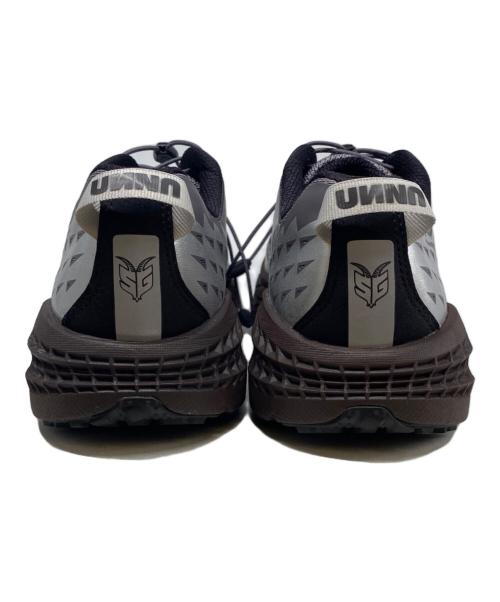 HOKA（ホカ）HOKA (ホカ) SPEEDGOAT 2 UNNA パープル×シルバー サイズ:29cmの古着・服飾アイテム