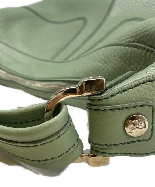 TOD'S（トッズ）TOD'S (トッズ) ワンショルダーバッグ グリーンの古着・服飾アイテム