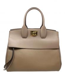 Salvatore Ferragamo（サルヴァトーレ フェラガモ）の古着「STUDIO BAG」｜ベージュ