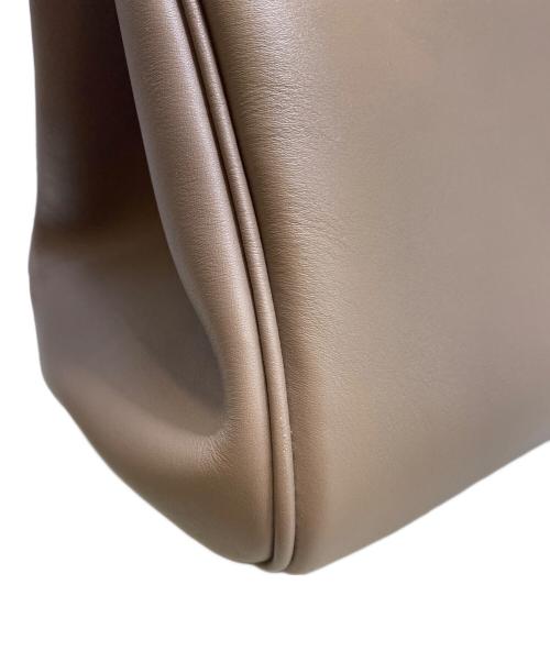 Salvatore Ferragamo（サルヴァトーレ フェラガモ）Salvatore Ferragamo (サルヴァトーレ フェラガモ) STUDIO BAG ベージュの古着・服飾アイテム