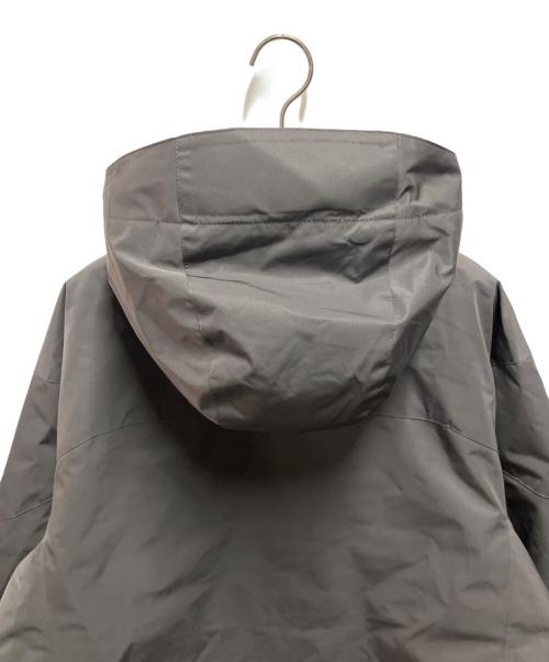 Lowe Alpine（ロウアルパイン）Lowe Alpine (ロウアルパイン) FREAK'S STORE (フリークスストア) POLARTEC CHAMONIX JACKET グレー サイズ:Ｍ 未使用品の古着・服飾アイテム
