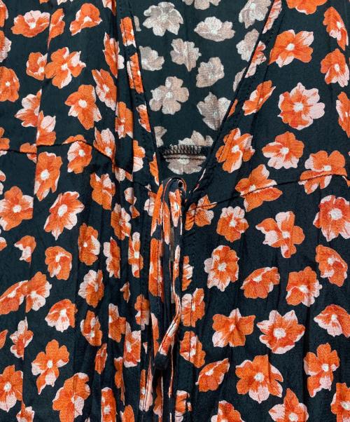 GANNI（ガニー）GANNI (ガニー) 花柄ワンピース レッド サイズ:36の古着・服飾アイテム