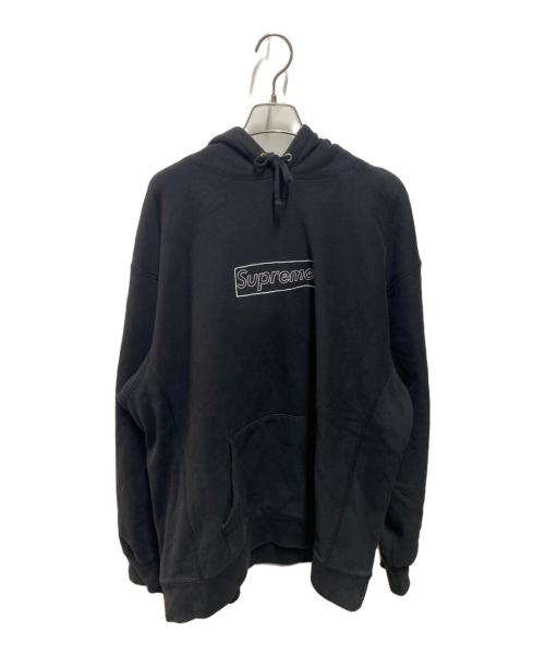 SUPREME（シュプリーム）SUPREME (シュプリーム) KAWS (カウズ) Chalk Logo Hooded Sweatshirt ブラック サイズ:ＸＬの古着・服飾アイテム