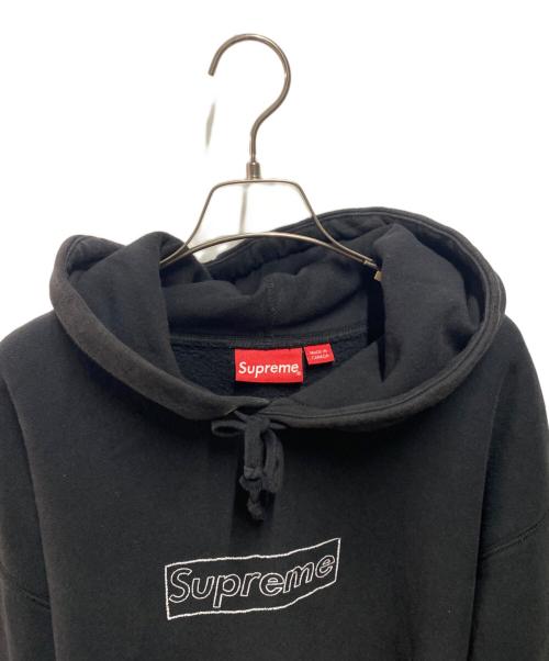SUPREME（シュプリーム）SUPREME (シュプリーム) KAWS (カウズ) Chalk Logo Hooded Sweatshirt ブラック サイズ:ＸＬの古着・服飾アイテム