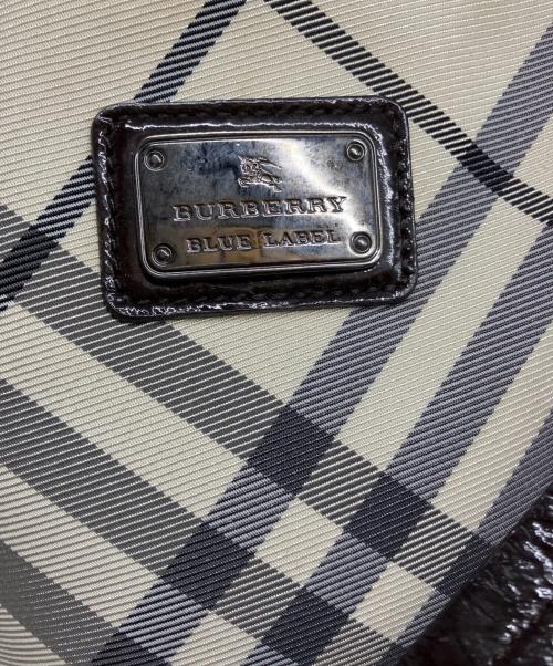 BURBERRY BLUE LABEL（バーバリー ブルー レーベル）BURBERRY BLUE LABEL (バーバリー ブルー レーベル) ノバチェックハンドバッグ ホワイトの古着・服飾アイテム