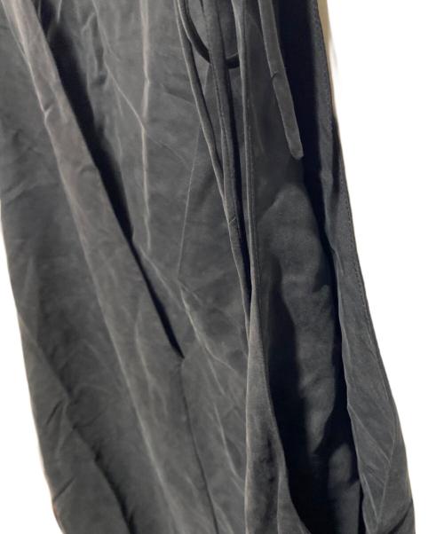 SALON adam et rope'（サロンアダムエロペ）SALON adam et rope' (サロンアダムエロペ) 25SS GENTLE SILK ジャンパースカート ブラック サイズ:ＦＲＥＥの古着・服飾アイテム