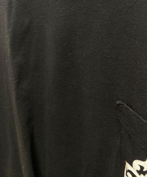 CHROME HEARTS（クロムハーツ）CHROME HEARTS (クロムハーツ) HALF DAGGER PRINT POCKET TEE ブラック サイズ:Ｌの古着・服飾アイテム