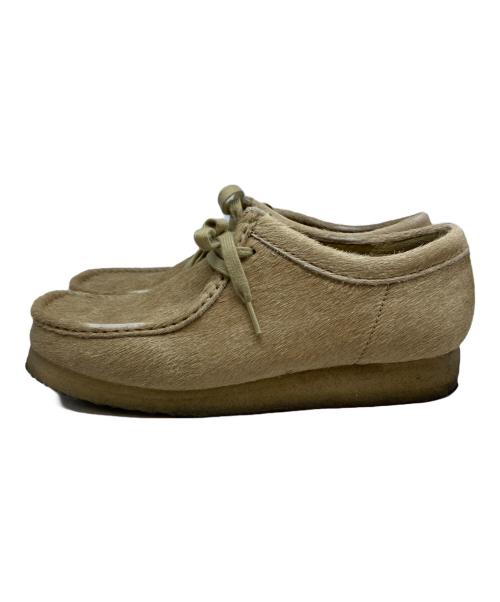 CLARKS（クラークス）CLARKS (クラークス) WALLABEE MAPLE HAIR ON ベージュ サイズ:26.5cmの古着・服飾アイテム