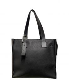 LOEWE（ロエベ）の古着「BUCKLE ZIP TOTE」｜ブラック