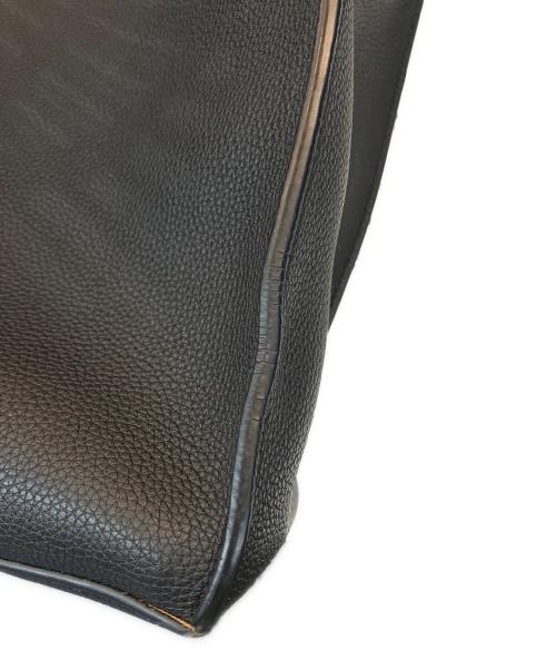 LOEWE（ロエベ）LOEWE (ロエベ) BUCKLE ZIP TOTE ブラックの古着・服飾アイテム