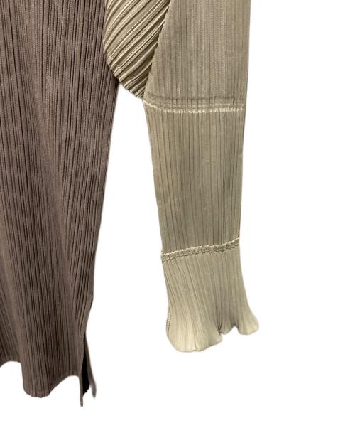 PLEATS PLEASE（プリーツプリーズ）PLEATS PLEASE (プリーツプリーズ) ハイネックカットソー グレー サイズ:3の古着・服飾アイテム