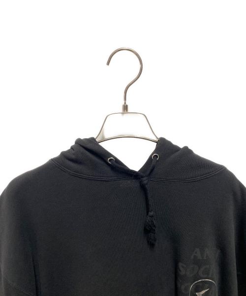 anti social social CLUB（アンチソーシャルソーシャルクラブ）anti social social CLUB (アンチソーシャルソーシャルクラブ) FRAGMENT DESIGN (フラグメントデザイン) パーカー ブラック サイズ:ＸＬの古着・服飾アイテム