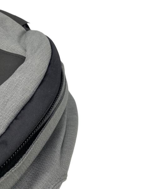 THE NORTH FACE（ザ ノース フェイス）THE NORTH FACE (ザ ノース フェイス) リュック グレーの古着・服飾アイテム