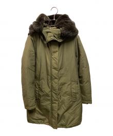 WOOLRICH（ウールリッチ）の古着「BOW BRIDGEダウンコート」｜グリーン