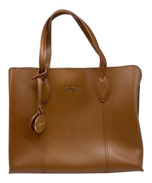 FURLA（フルラ）FURLA (フルラ) VITTORIA M TOTE ブラウンの古着・服飾アイテム