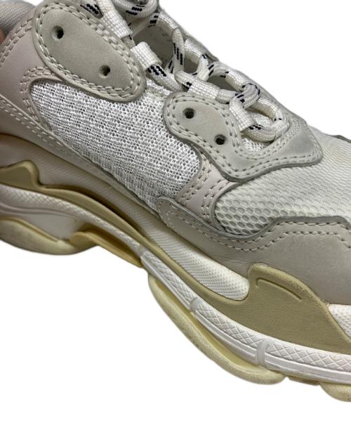 BALENCIAGA（バレンシアガ）BALENCIAGA (バレンシアガ) TRIPLE S ホワイト サイズ:24.5ｃｍの古着・服飾アイテム