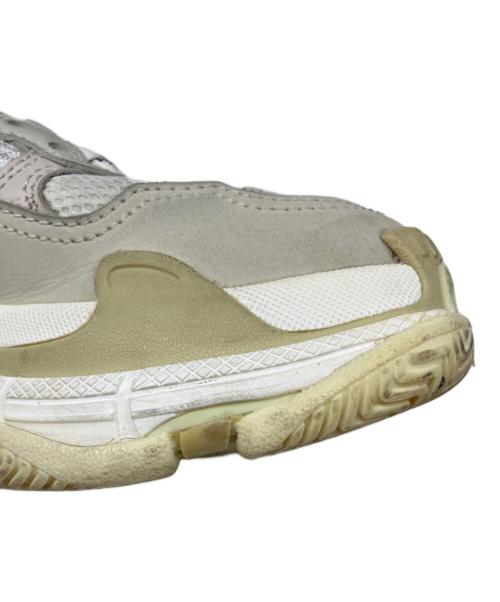BALENCIAGA（バレンシアガ）BALENCIAGA (バレンシアガ) TRIPLE S ホワイト サイズ:24.5ｃｍの古着・服飾アイテム
