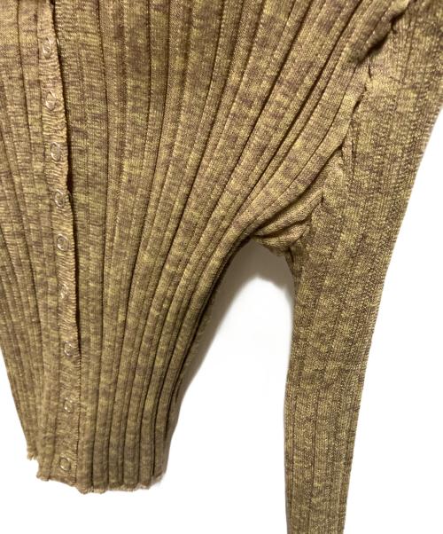 STUDIOUS（ステュディオス）STUDIOUS (ステュディオス) シアーリブニットカーディガン ベージュ サイズ:Freeの古着・服飾アイテム