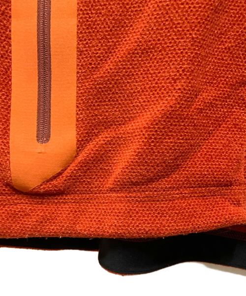 ARC'TERYX（アークテリクス）ARC'TERYX (アークテリクス) コバートカーディガン オレンジ サイズ:Mの古着・服飾アイテム