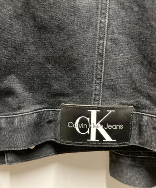 Calvin Klein Jeans（カルバンクラインジーンズ）Calvin Klein Jeans (カルバンクラインジーンズ) デニムジャケット ブラック サイズ:Lの古着・服飾アイテム