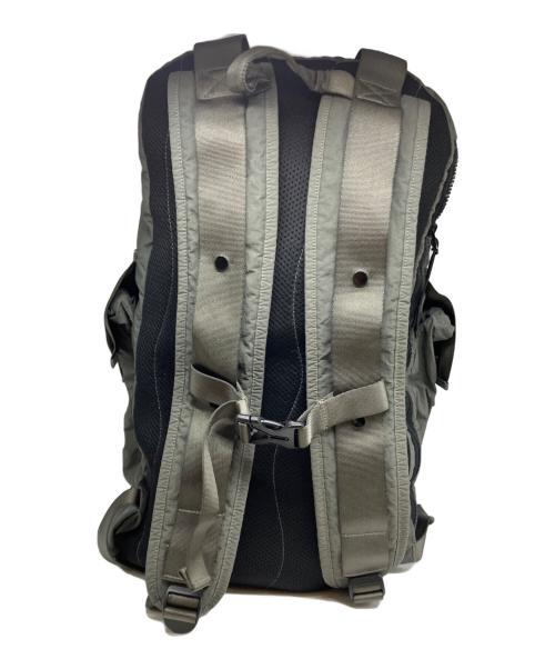 C.P COMPANY（シーピーカンパニー）C.P COMPANY (シーピーカンパニー) 26SS Plain Paper Touch Mixed Back Pack グリーンの古着・服飾アイテム