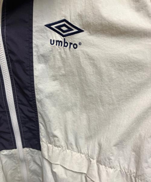 UMBRO（アンブロ）UMBRO (アンブロ) Adam et Rope (アダム エ ロペ) 別注トラックジャケット アイボリー サイズ:XLの古着・服飾アイテム
