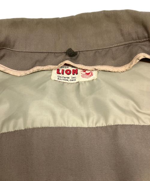Lion UNIFORM（ライオン ユニフォーム）Lion UNIFORM (ライオン ユニフォーム) 50-60sワッペン付ワークジャケット ベージュ サイズ:不明の古着・服飾アイテム