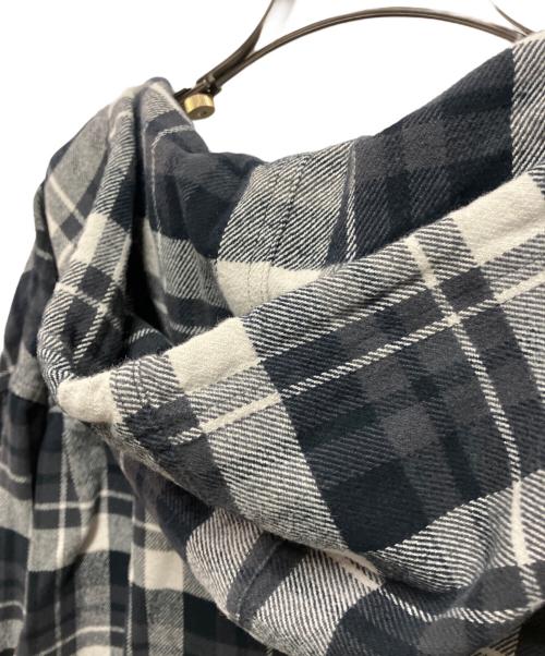 SUPREME（シュプリーム）SUPREME (シュプリーム) 26SS Hooded Flannel Shirt グレー サイズ:Lの古着・服飾アイテム