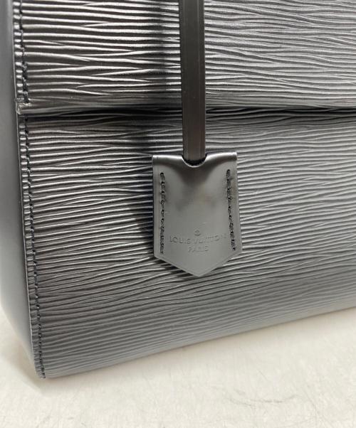LOUIS VUITTON（ルイ ヴィトン）LOUIS VUITTON (ルイ ヴィトン) エピ クリュニーBB 2WAYバッグ ブラックの古着・服飾アイテム