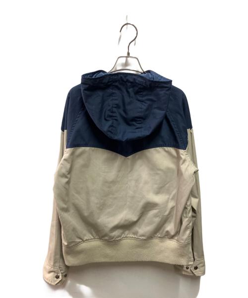 WOOLRICH WOOLEN MILLS（ウールリッチウーレンミルズ）WOOLRICH WOOLEN MILLS (ウールリッチウーレンミルズ) マウンテンパーカー ベージュ×ネイビー サイズ:Mの古着・服飾アイテム