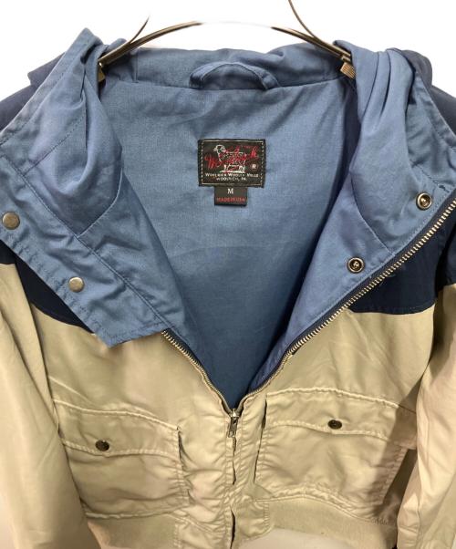 WOOLRICH WOOLEN MILLS（ウールリッチウーレンミルズ）WOOLRICH WOOLEN MILLS (ウールリッチウーレンミルズ) マウンテンパーカー ベージュ×ネイビー サイズ:Mの古着・服飾アイテム