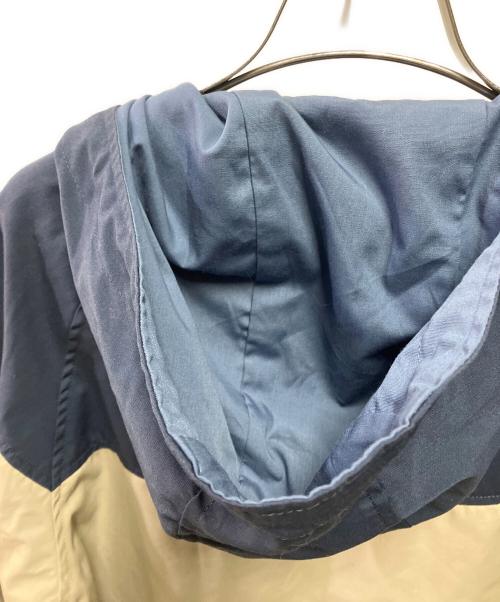 WOOLRICH WOOLEN MILLS（ウールリッチウーレンミルズ）WOOLRICH WOOLEN MILLS (ウールリッチウーレンミルズ) マウンテンパーカー ベージュ×ネイビー サイズ:Mの古着・服飾アイテム