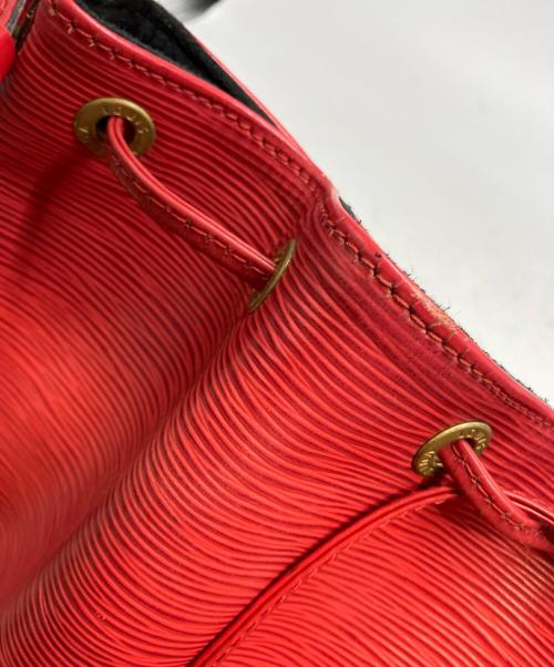 LOUIS VUITTON（ルイ ヴィトン）LOUIS VUITTON (ルイ ヴィトン) 巾着ショルダーバッグ M44007 カスティリアン・ レッド エピ ノエ カスティリアン・ レッドの古着・服飾アイテム