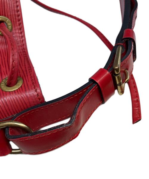 LOUIS VUITTON（ルイ ヴィトン）LOUIS VUITTON (ルイ ヴィトン) 巾着ショルダーバッグ M44007 カスティリアン・ レッド エピ ノエ カスティリアン・ レッドの古着・服飾アイテム